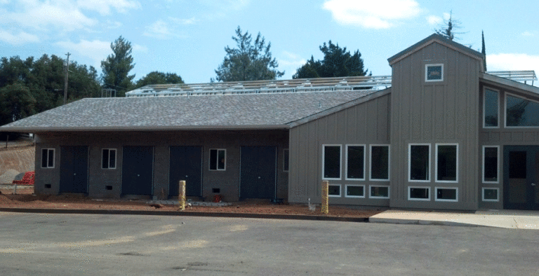 Loomis Basin Equine Medical Center Opens New Facility Near Penryn, CA promo image